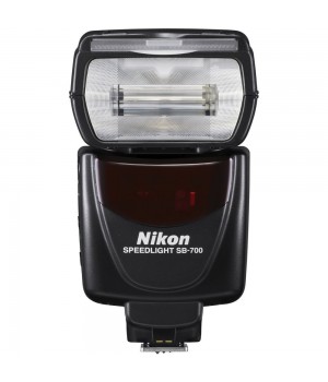 Вспышка Nikon Speedlight SB-700 (FSA03901)